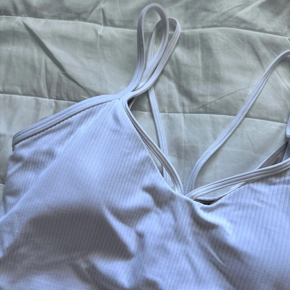 🆕🤍 Lululemon Align Strappy Ribbed Tank - White - Picture 2 of 12